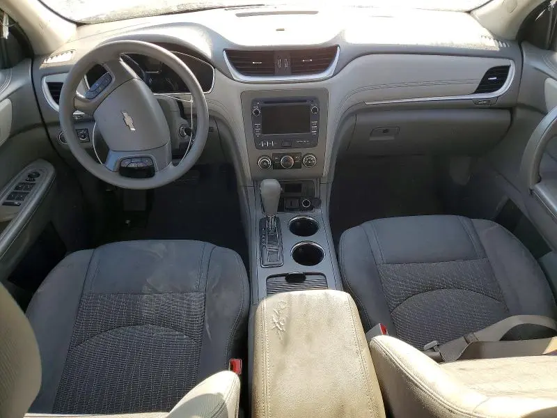 2015 CHEVROLET TRAVERSE LS  