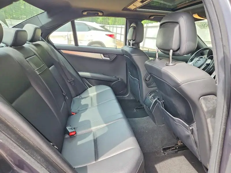 2013 MERCEDES-BENZ C 250  