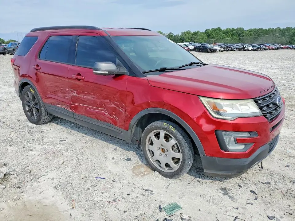 2017 FORD EXPLORER XLT  