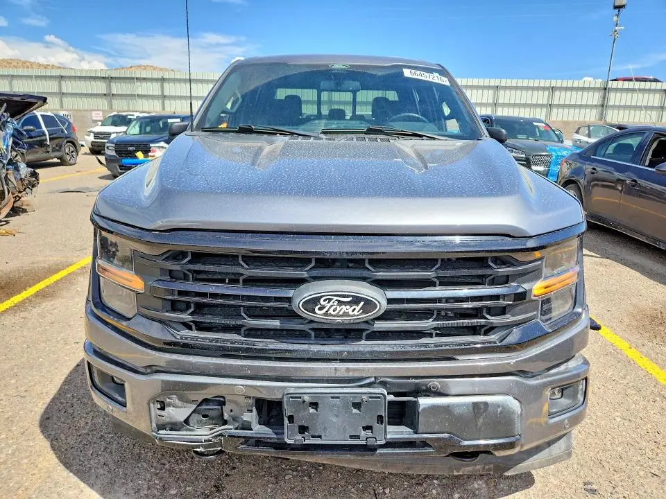 2024 FORD F150 XLT  