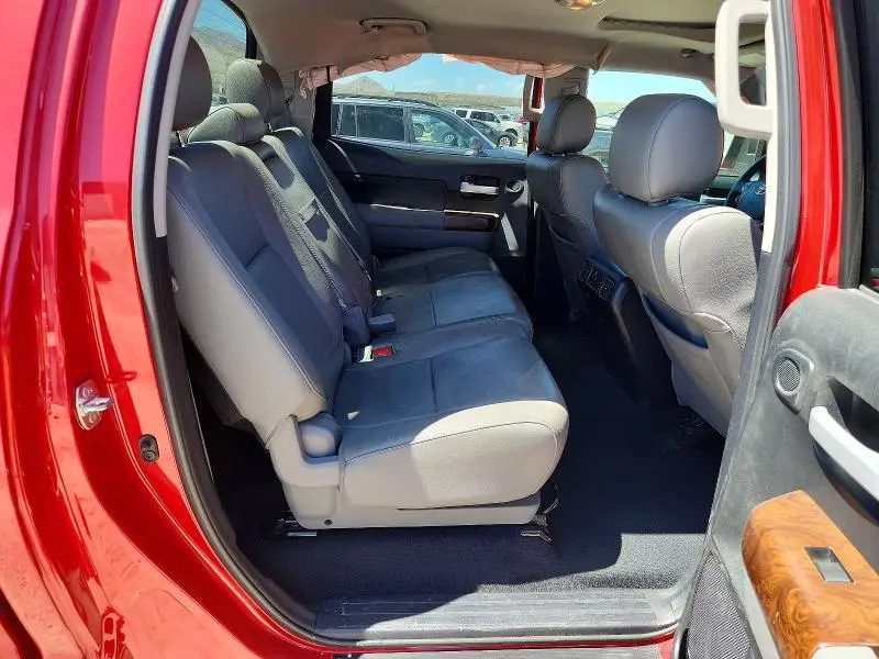 2012 TOYOTA TUNDRA CREWMAX LIMITED  