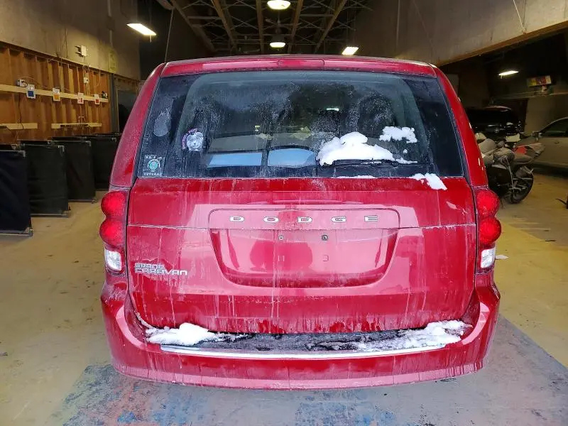 2014 DODGE GRAND CARAVAN SE  