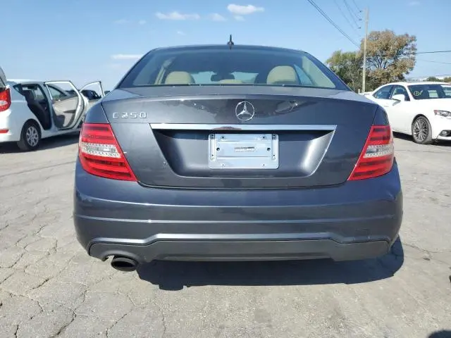 2013 MERCEDES-BENZ C 250