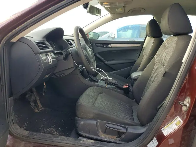2012 VOLKSWAGEN PASSAT S  