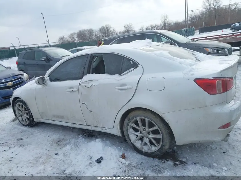 2011 LEXUS IS 250  