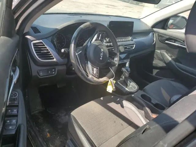 2022 KIA SELTOS S  