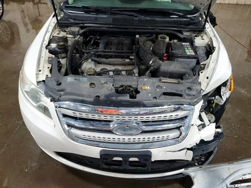 2010 FORD TAURUS SEL  