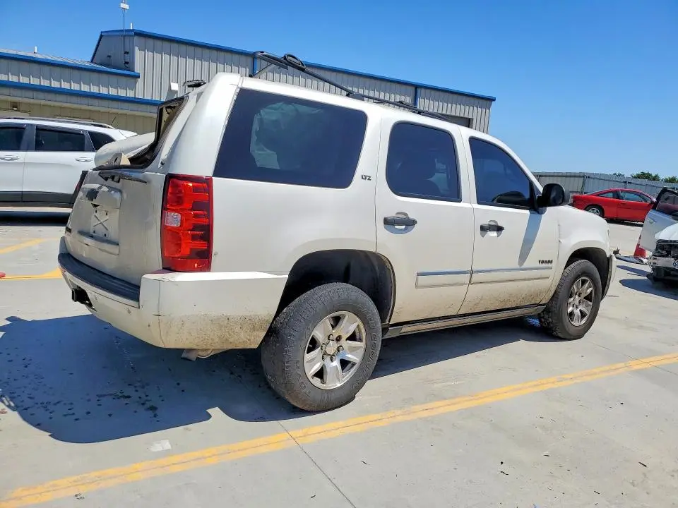 2012 CHEVROLET TAHOE K1500 LTZ  