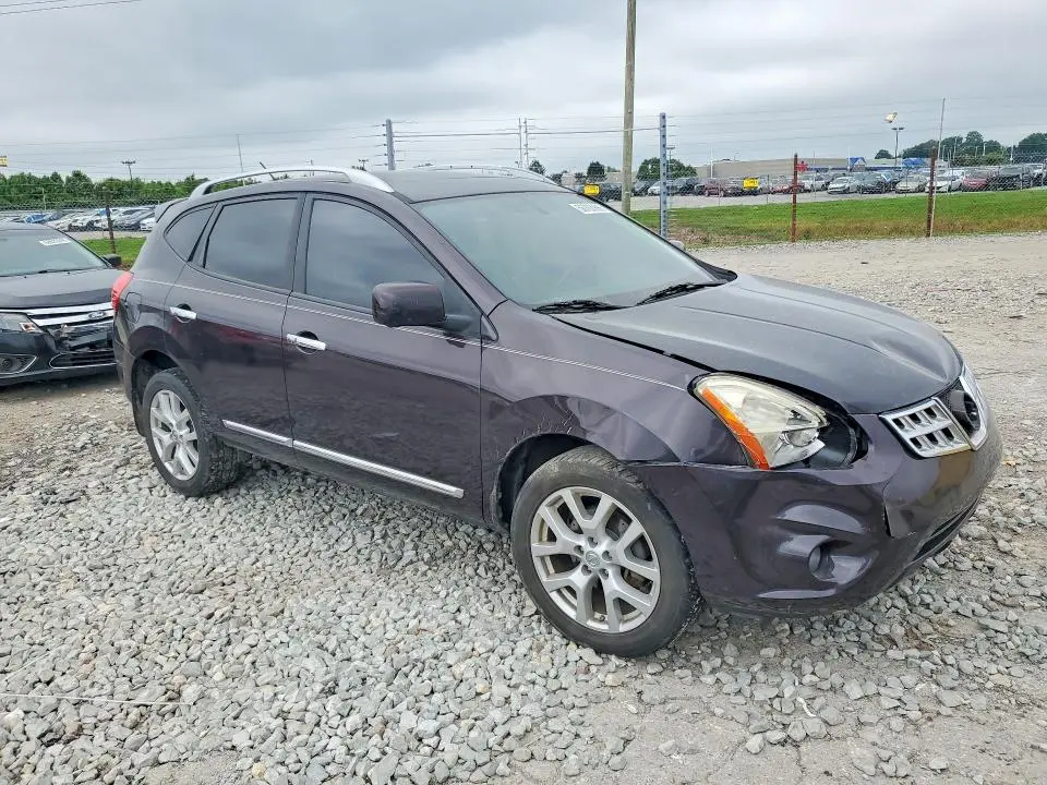 2012 NISSAN ROGUE S  