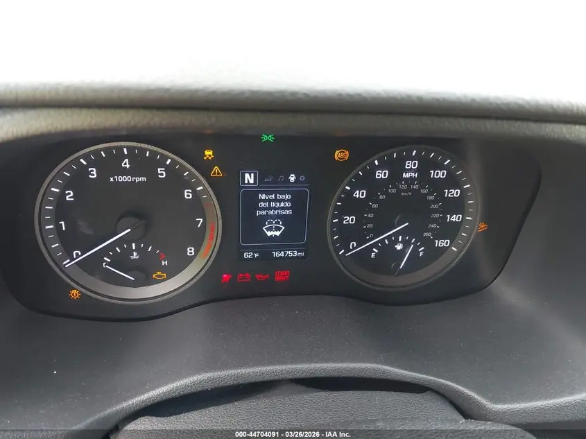 2016 HYUNDAI TUCSON SE