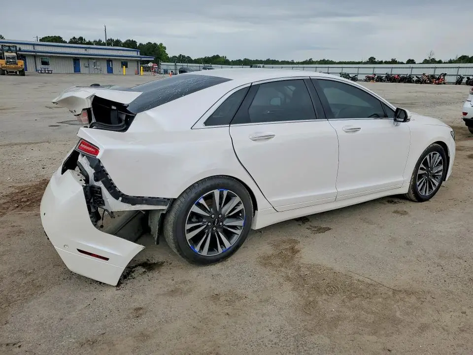 2019 LINCOLN MKZ RESERVE II  