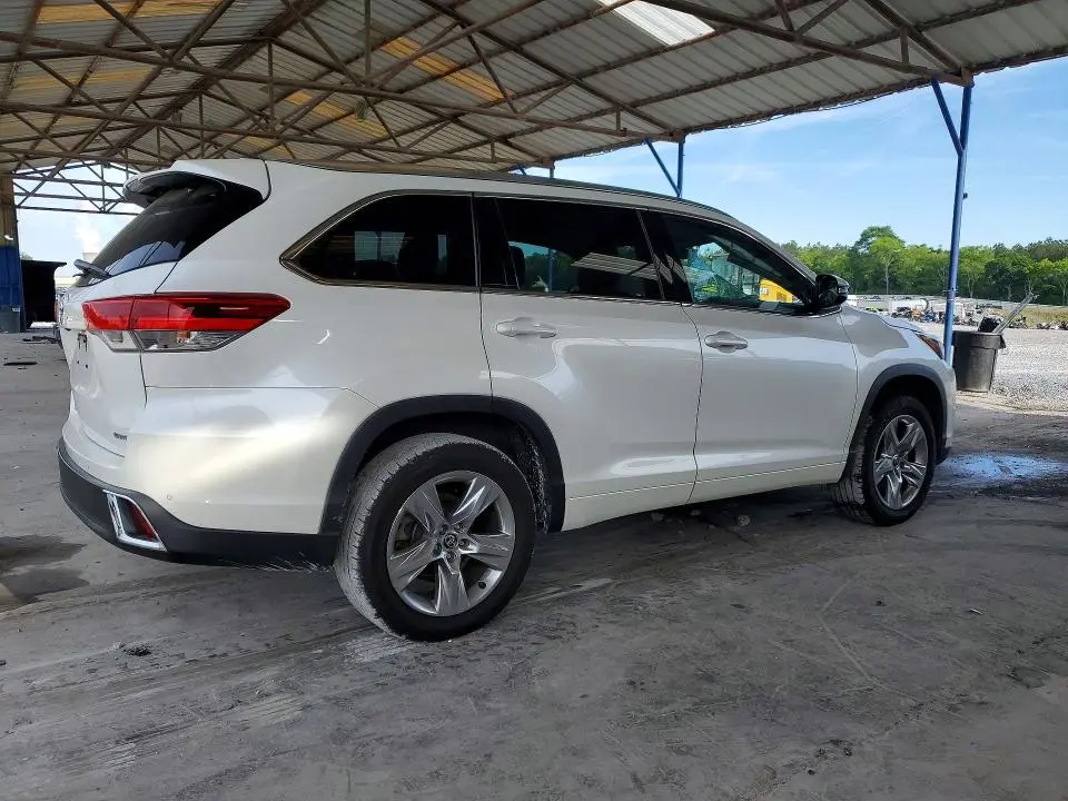 2018 TOYOTA HIGHLANDER LIMITED  