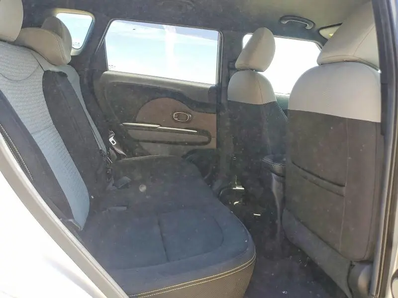 2015 KIA SOUL +  