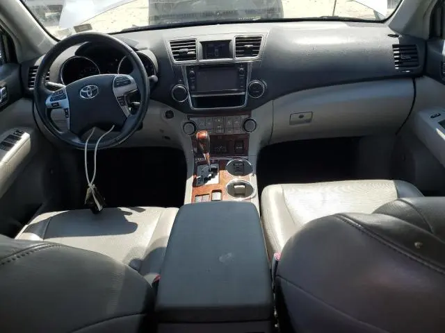 2013 TOYOTA HIGHLANDER LIMITED  
