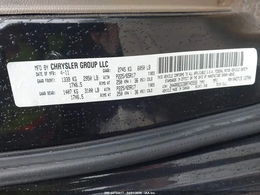 2011 CHRYSLER TOWN & COUNTRY LIMITED