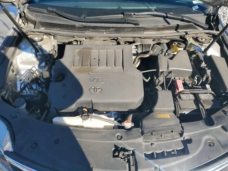 2016 TOYOTA AVALON XLE  