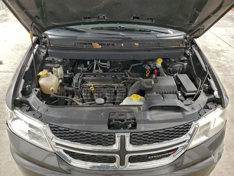 2015 DODGE JOURNEY SE  