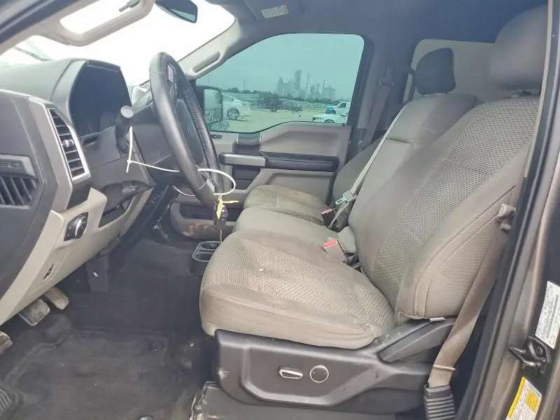 2015 FORD F150 SUPERCREW  