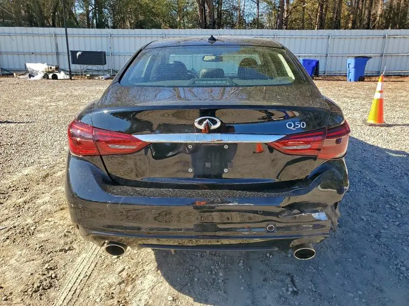 2021 INFINITI Q50 LUXE  