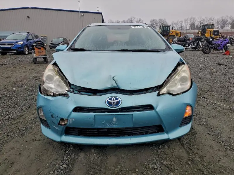 2013 TOYOTA PRIUS C   