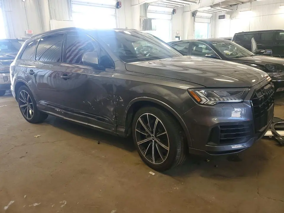 2021 AUDI Q7 PRESTIGE  