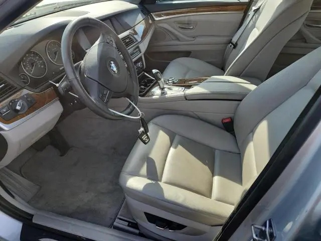 2012 BMW 528 XI  