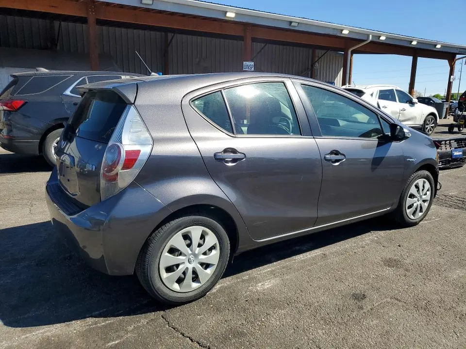 2013 TOYOTA PRIUS C TWO  