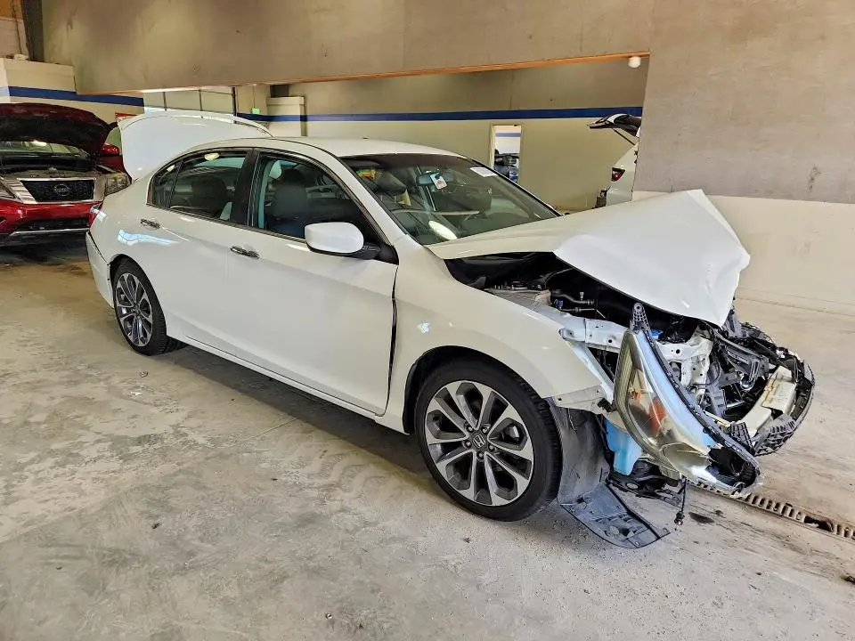 2013 HONDA ACCORD SPORT  