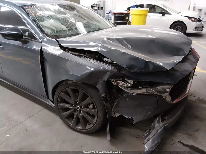 2023 MAZDA MAZDA3  