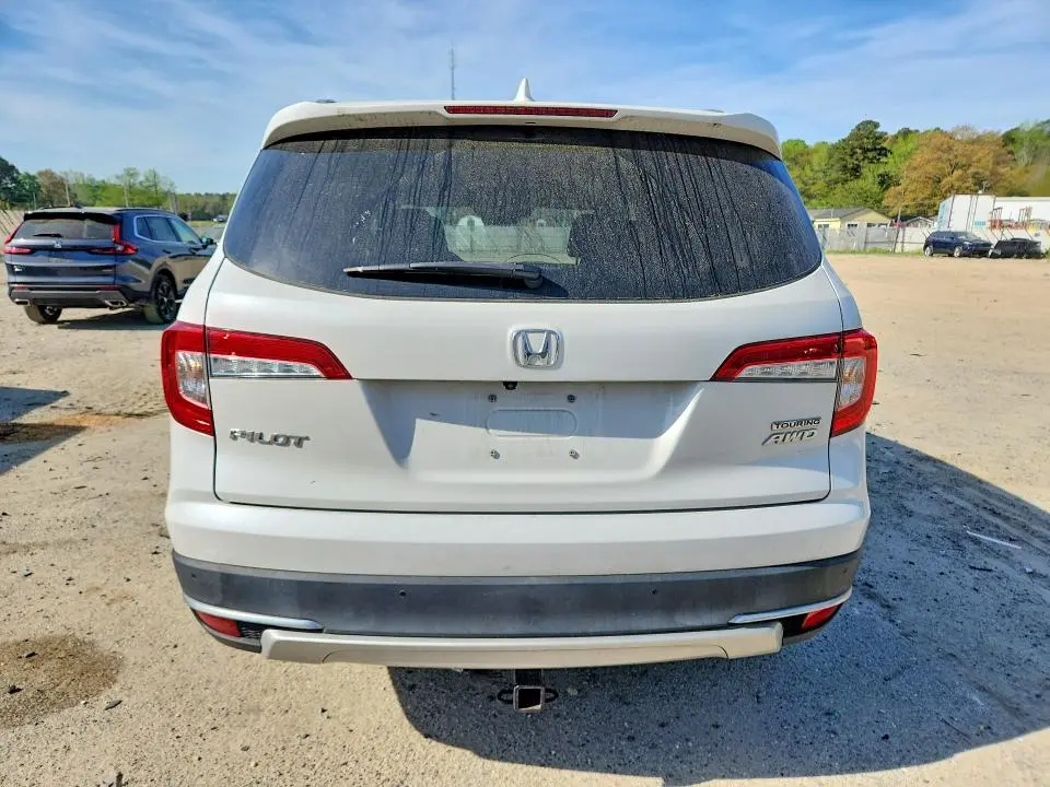 2022 HONDA PILOT TOURING  