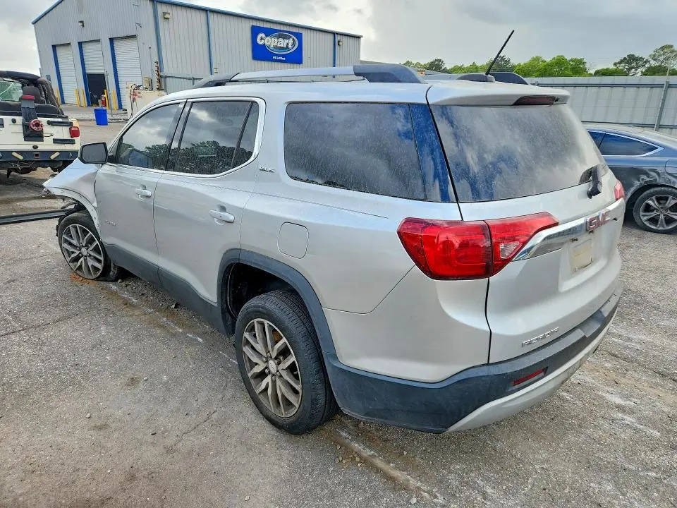 2017 GMC ACADIA SLE  