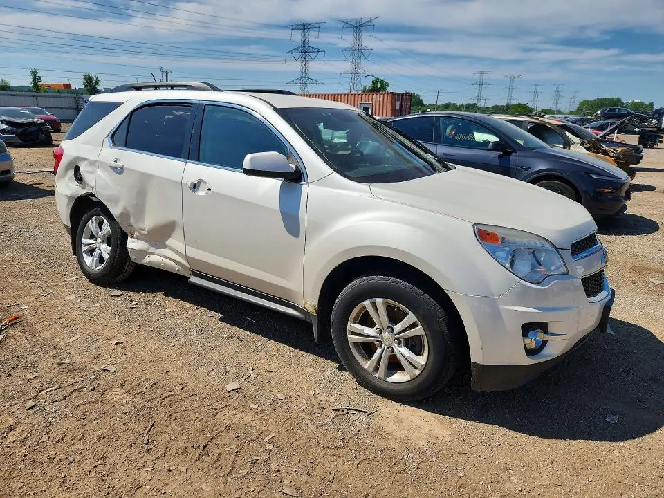 2015 CHEVROLET EQUINOX LT  