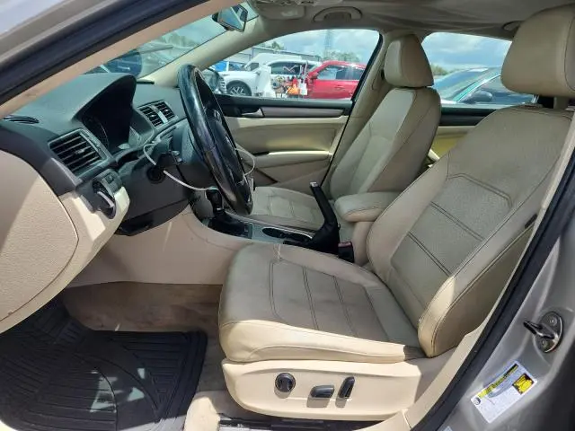 2014 VOLKSWAGEN PASSAT SE  