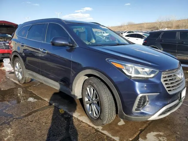 2017 HYUNDAI SANTA FE SE  