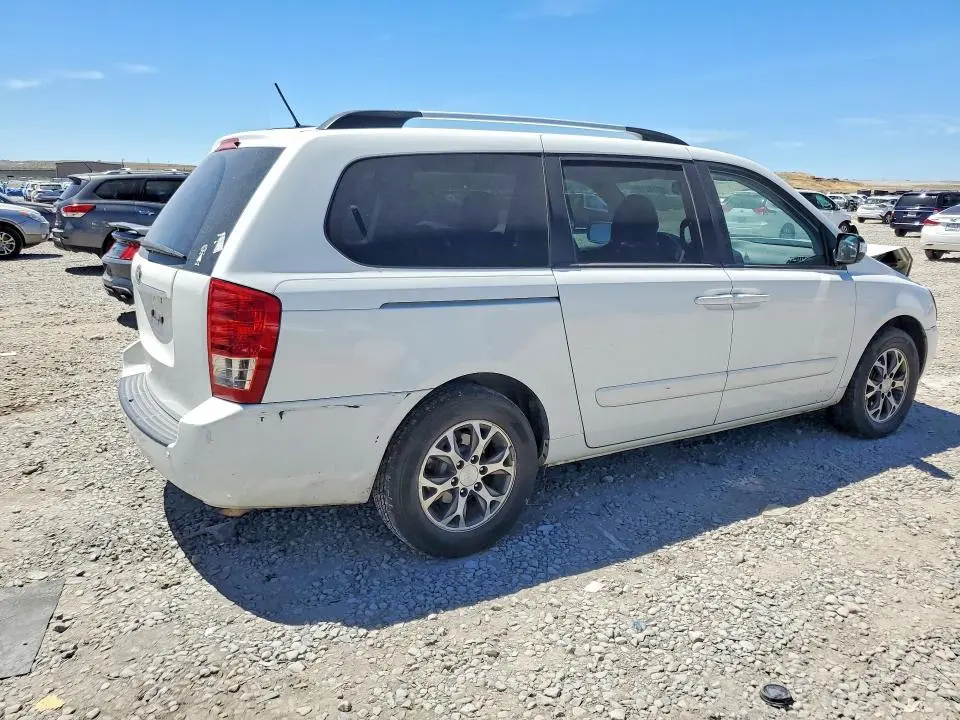 2014 KIA SEDONA LX  