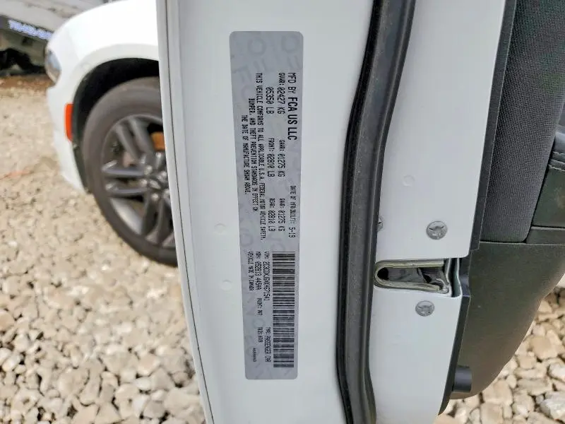 2019 DODGE CHARGER SXT  