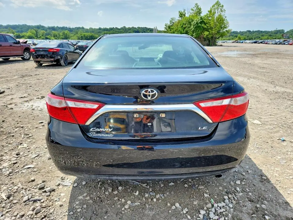 2017 TOYOTA CAMRY LE  
