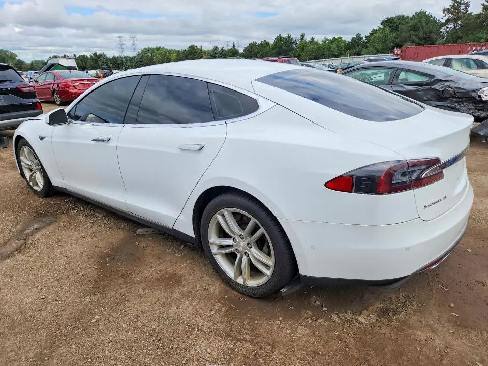 2015 TESLA MODEL S 85D  