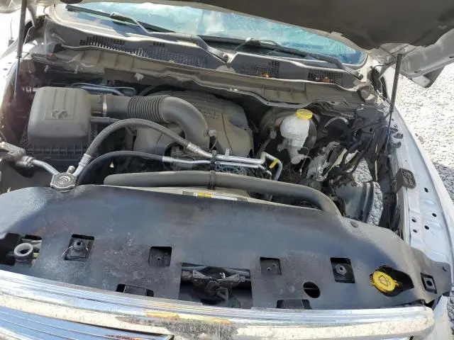2018 RAM 1500 SLT  