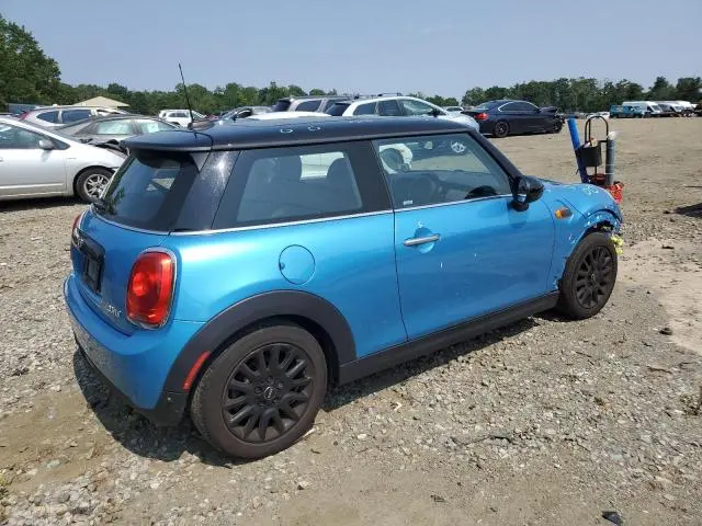 2017 MINI COOPER 