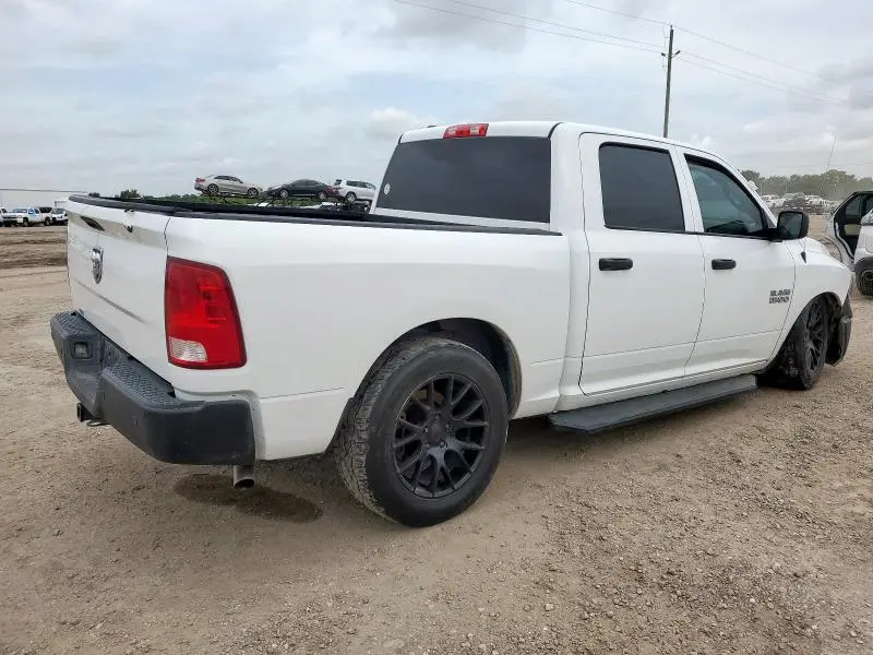 2016 RAM 1500 ST  
