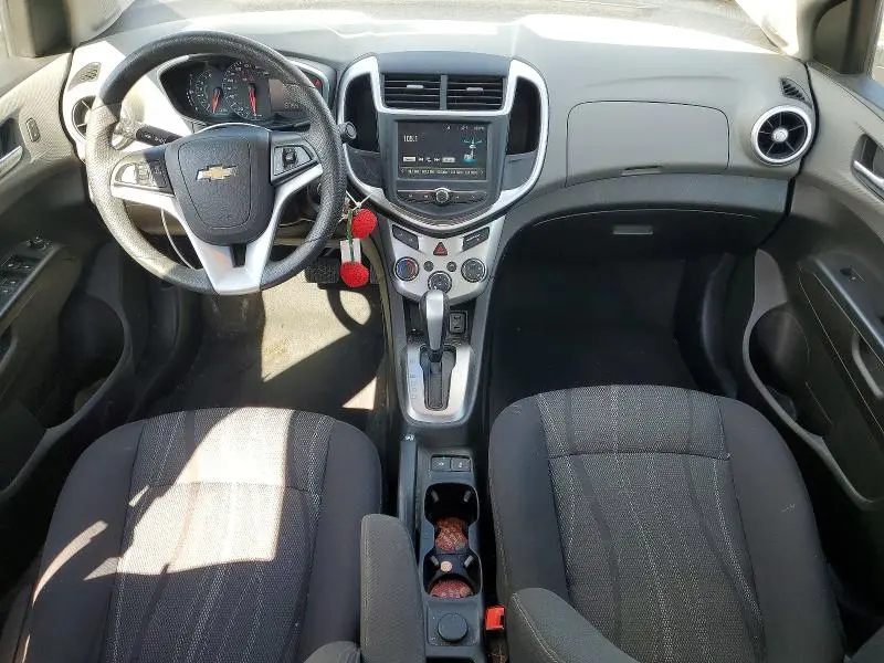 2017 CHEVROLET SONIC LT  