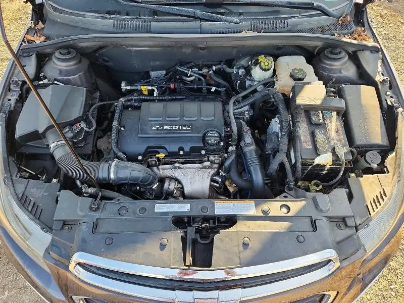 2015 CHEVROLET CRUZE LT  