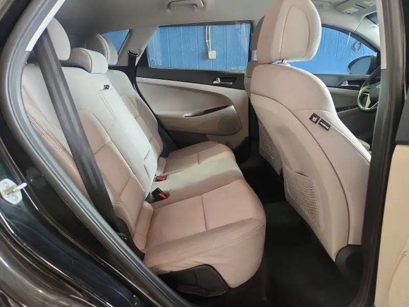 2017 HYUNDAI TUCSON SPORT  