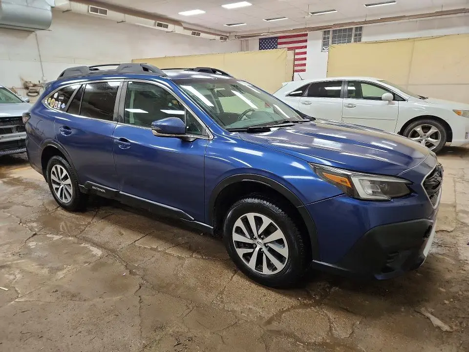 2020 SUBARU OUTBACK PREMIUM  