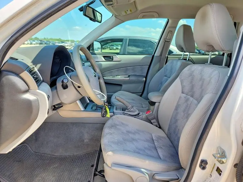 2010 SUBARU FORESTER 2.5X  