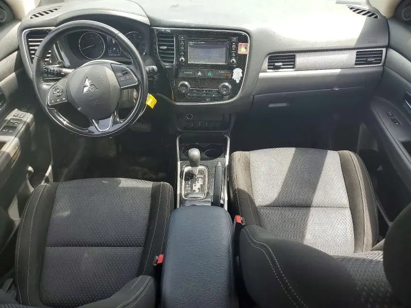 2017 MITSUBISHI OUTLANDER ES  