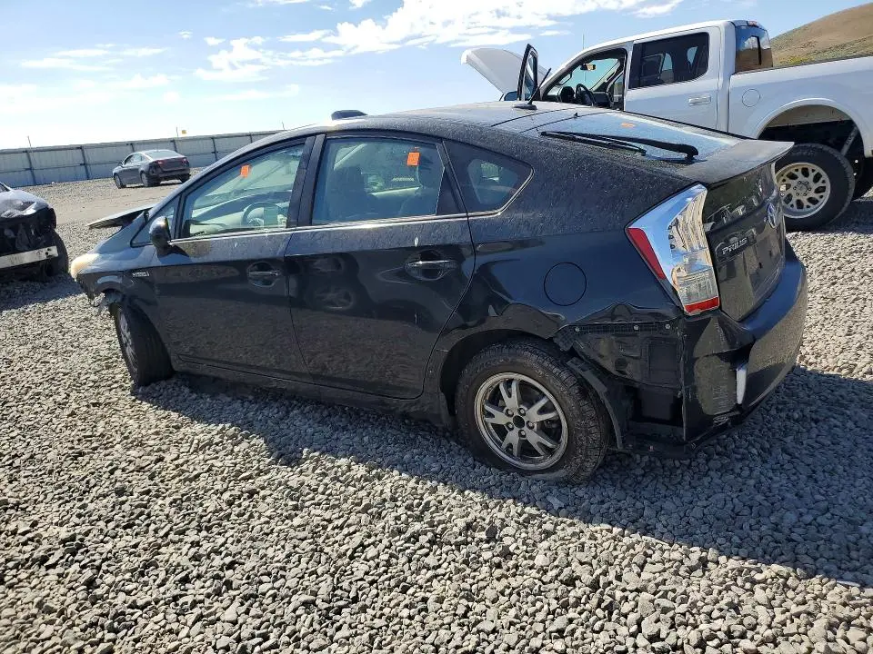2011 TOYOTA PRIUS TWO  