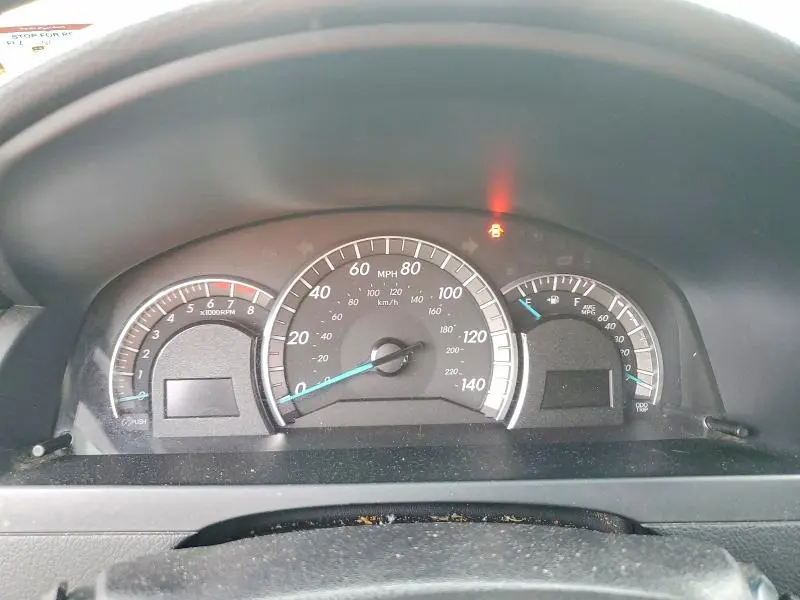 2014 TOYOTA CAMRY SE  