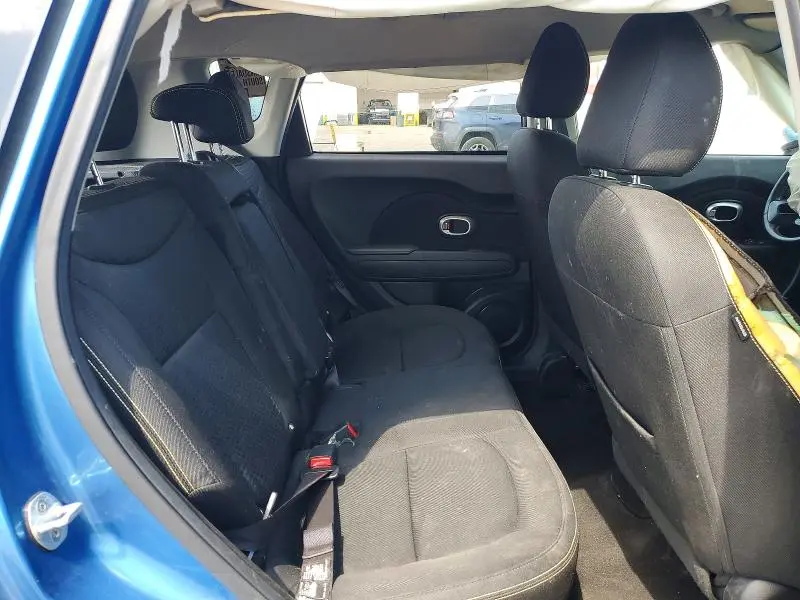 2016 KIA SOUL +  
